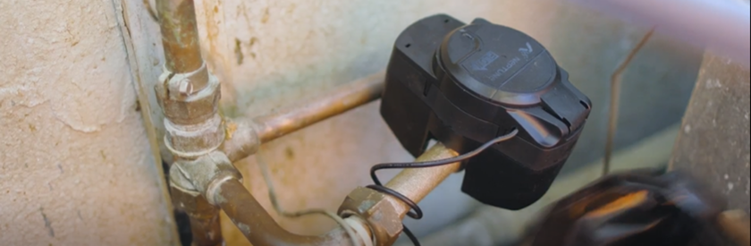 A picture of a freshly installed digital water meter